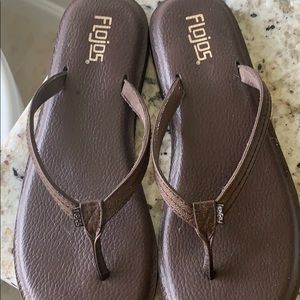 Flojos leather flip flops
